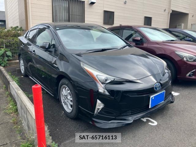 Toyota PRIUS 2016-04 7251953-1