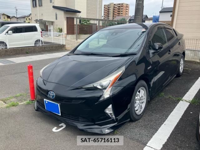 Toyota PRIUS 2016-04 7251953-2