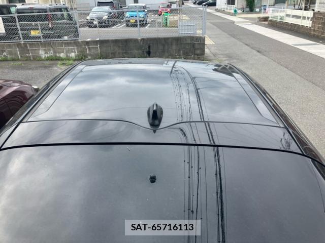 Toyota PRIUS 2016-04 7251953-5
