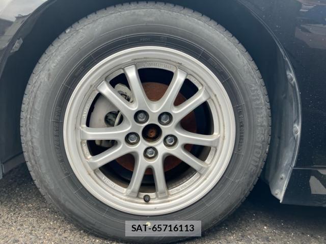 Toyota PRIUS 2016-04 7251953-7