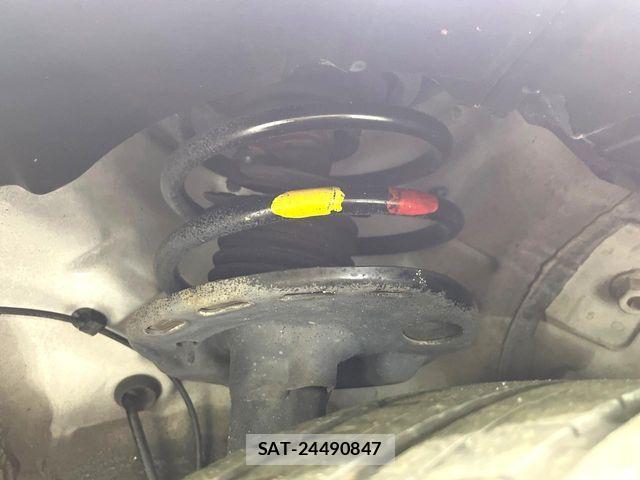 Toyota PRIUS 2009-12 7251958-19