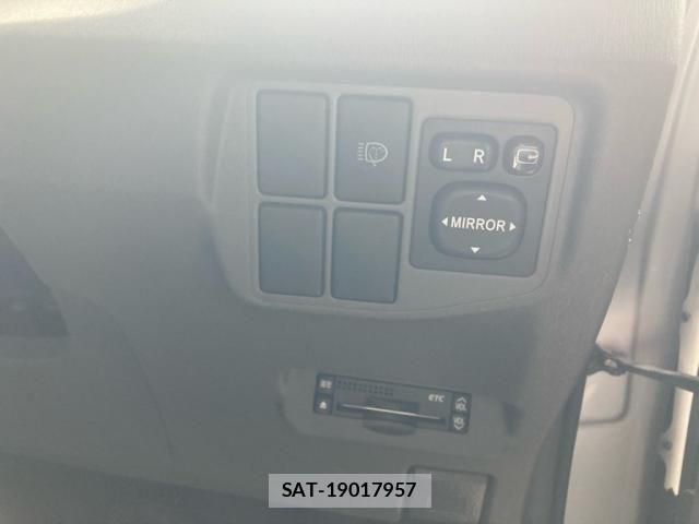 Toyota PRIUS 2009-07 7251968-8