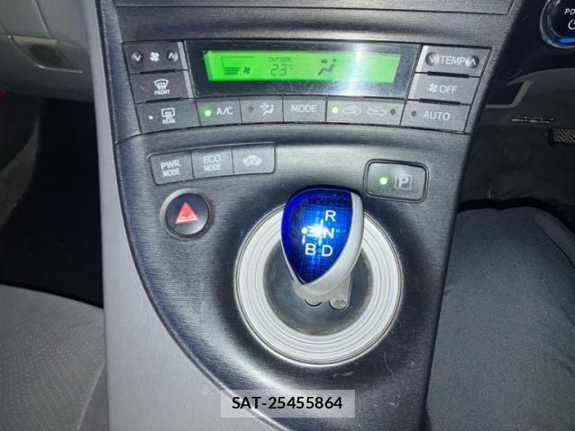 Toyota PRIUS 2009-12 7251970-19