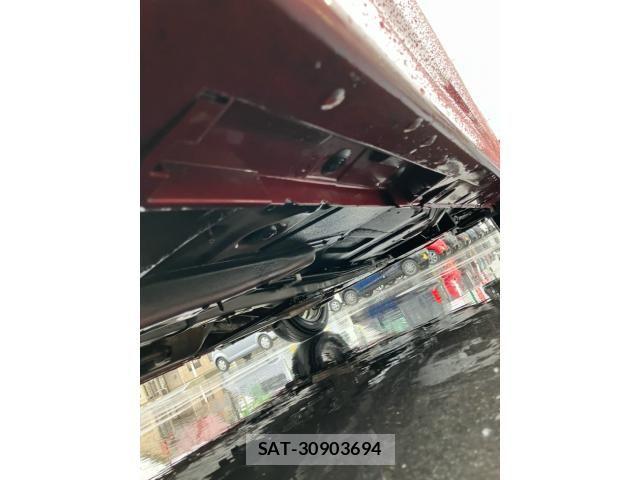 Toyota PRIUS 2011-06 7251969-10