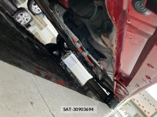 Toyota PRIUS 2011-06 7251969-11