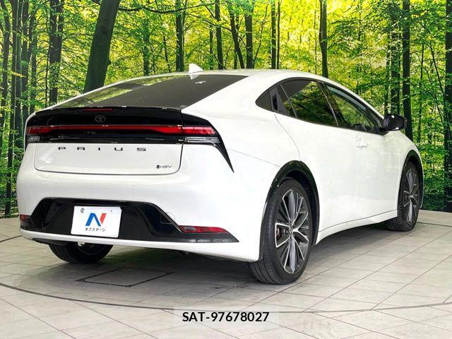 Toyota PRIUS 2023-02 7251932-16