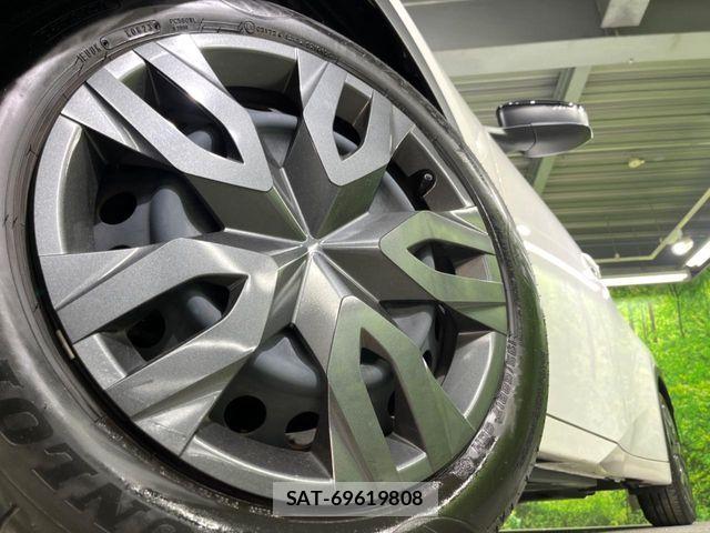 Toyota PRIUS 2023-03 7251931-10