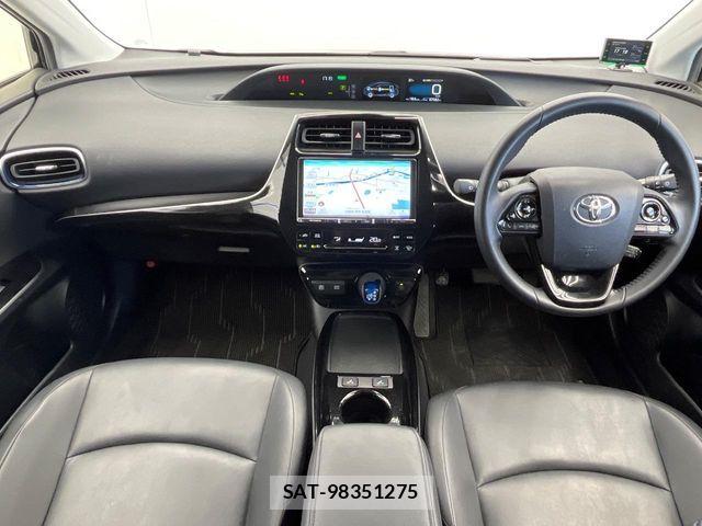 Toyota PRIUS 2021-05 7250320-1