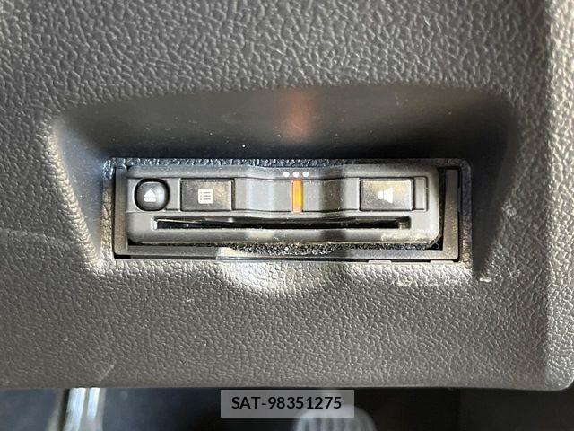 Toyota PRIUS 2021-05 7250320-6