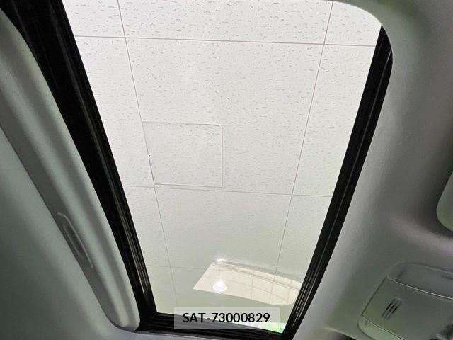 Toyota PRIUS 2019-06 7251935-2