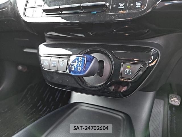 Toyota PRIUS 2019-03 7251945-13