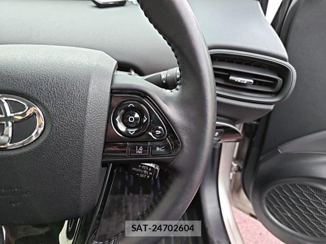 Toyota PRIUS 2019-03 7251945-15