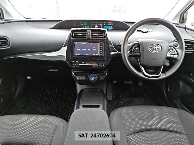 Toyota PRIUS 2019-03 7251945-2