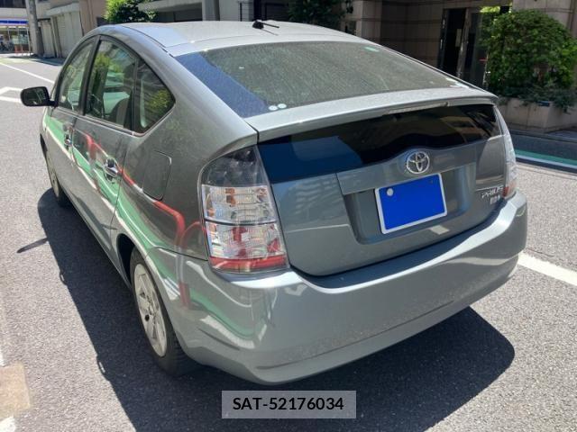 Toyota PRIUS 2004-05 7250134-4