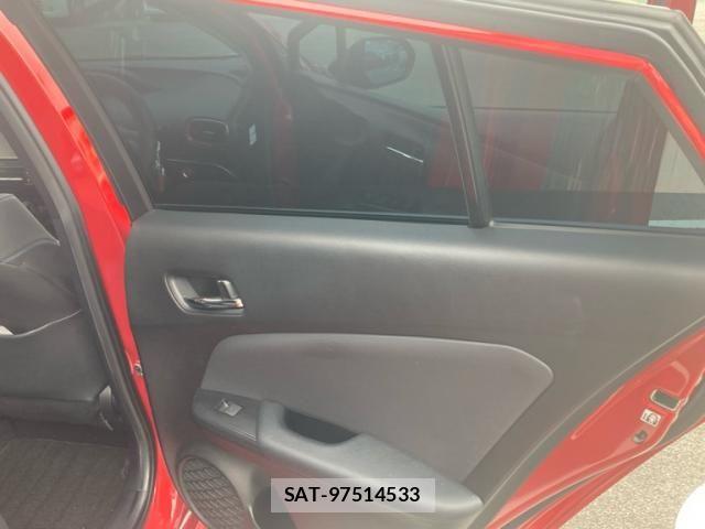Toyota PRIUS 2020-04 7250379-11