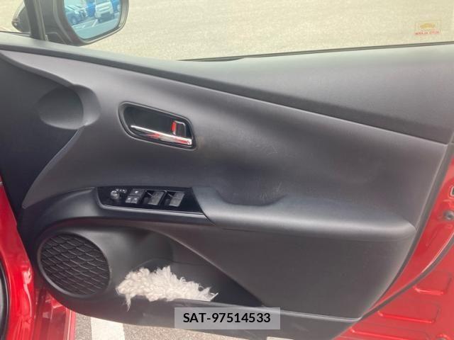 Toyota PRIUS 2020-04 7250379-7
