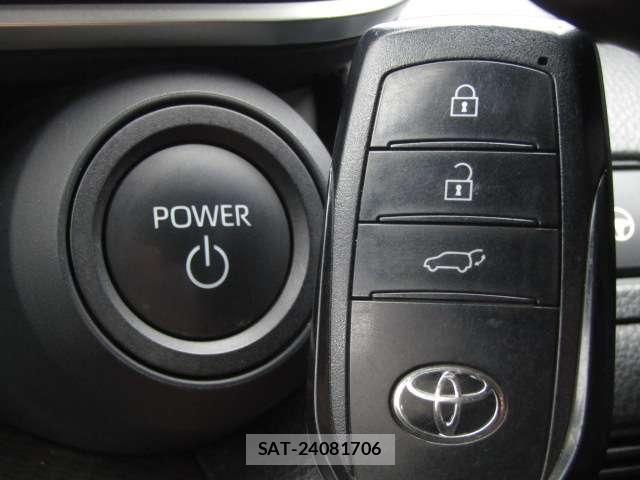Toyota PRIUS 2023-06 7251934-9