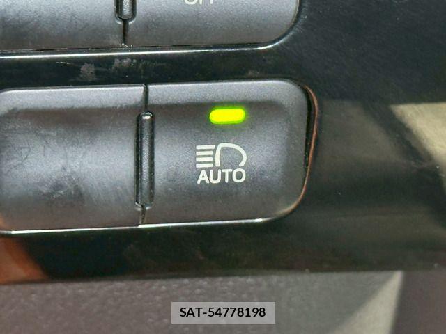 Toyota PRIUS 2016-01 7251954-9