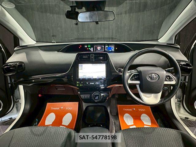 Toyota PRIUS 2016-01 7251954-4