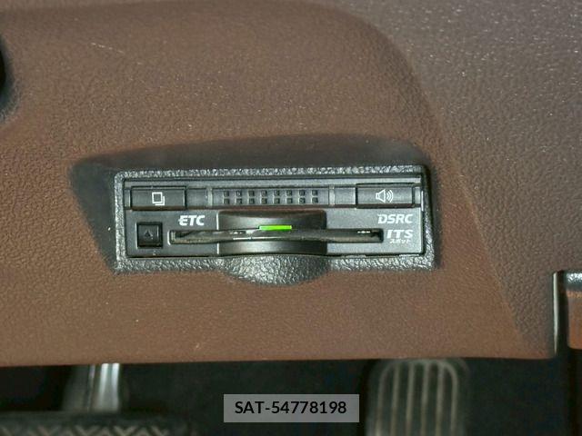 Toyota PRIUS 2016-01 7251954-7