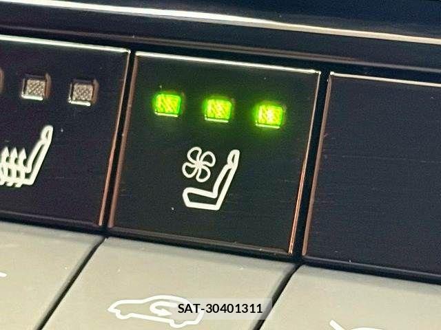Toyota PRIUS 2024-05 7250076-4