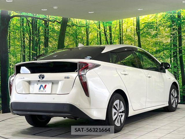 Toyota PRIUS 2016-03 7251941-16