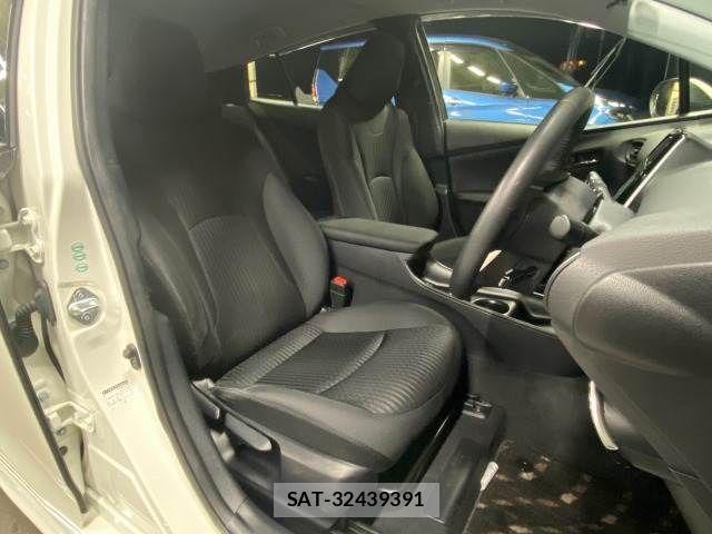 Toyota PRIUS 2016-06 7251937-9