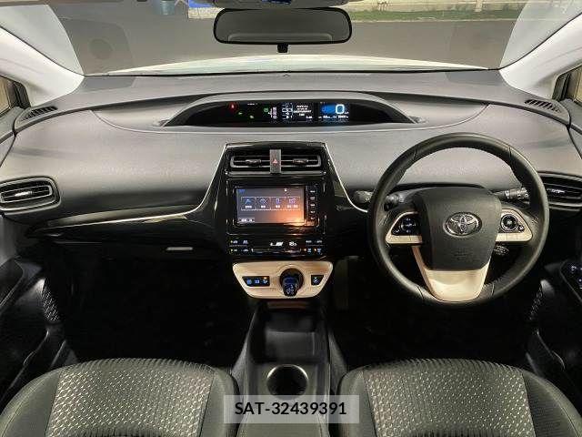 Toyota PRIUS 2016-06 7251937-2