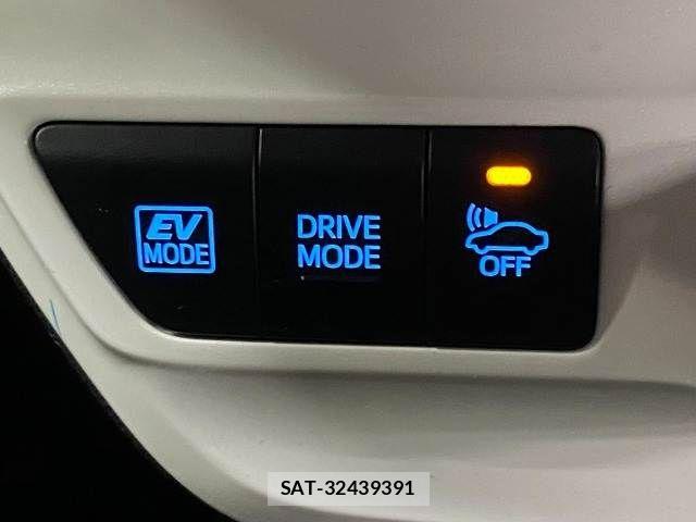 Toyota PRIUS 2016-06 7251937-5