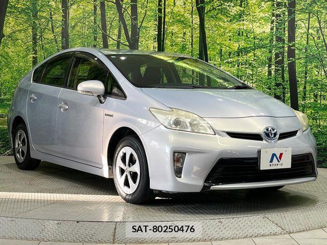 Toyota PRIUS 2012-05 7250711-16