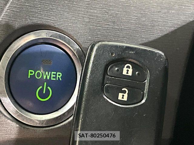Toyota PRIUS 2012-05 7250711-5