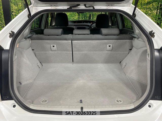 Toyota PRIUS 2011-11 7251957-9