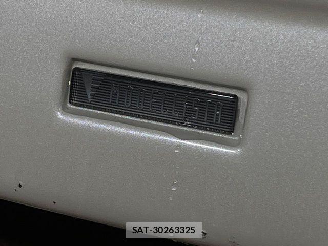 Toyota PRIUS 2011-11 7251957-2