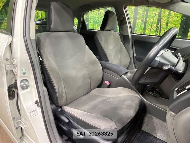 Toyota PRIUS 2011-11 7251957-7
