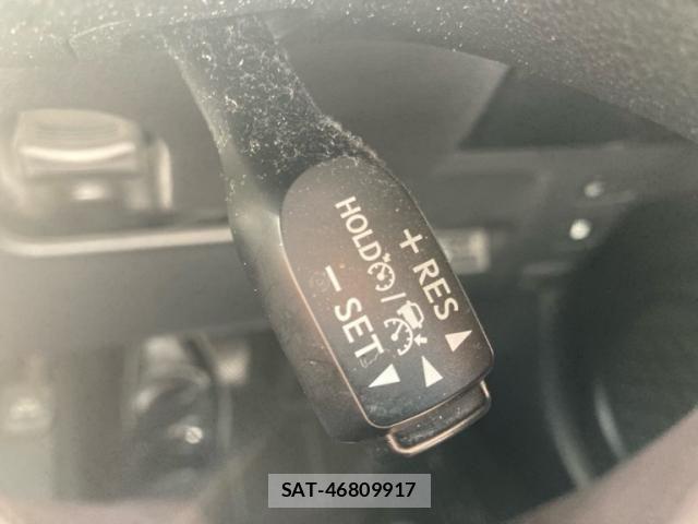 Toyota PRIUS 2018-06 7250649-20