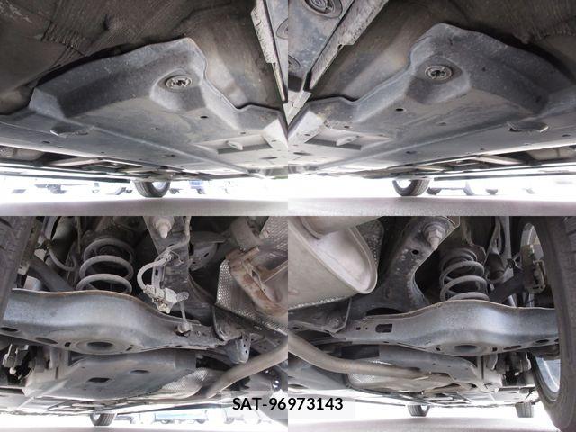 Toyota PRIUS 2016-09 7250364-15