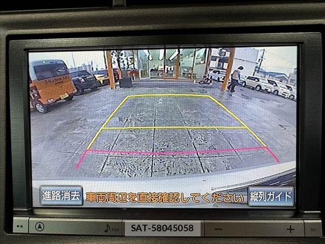 Toyota PRIUS 2014-06 7251962-20