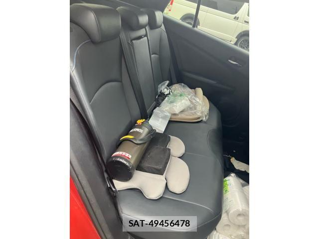 Toyota PRIUS 2016-12 7250283-12