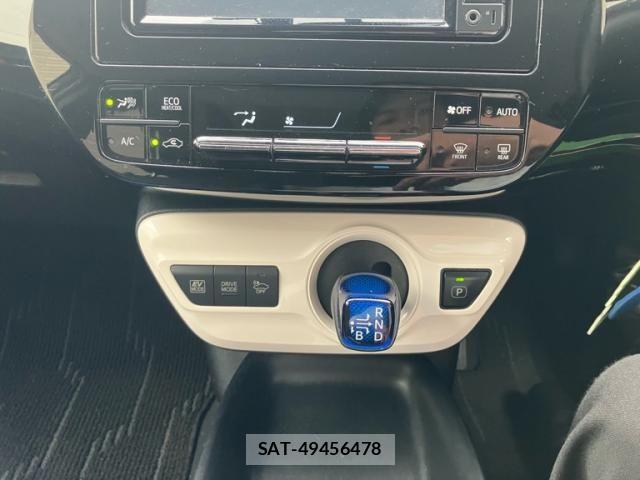 Toyota PRIUS 2016-12 7250283-22