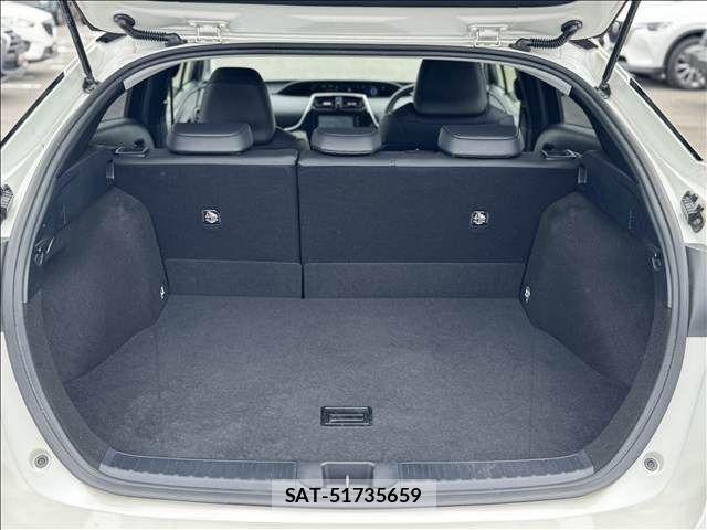 Toyota PRIUS 2016-04 7251952-10