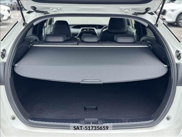 Toyota PRIUS 2016-04 7251952-11