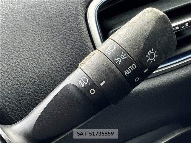 Toyota PRIUS 2016-04 7251952-17