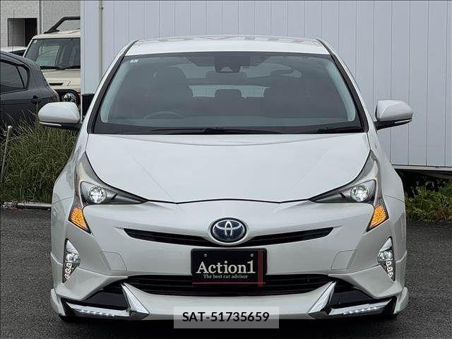 Toyota PRIUS 2016-04 7251952-2