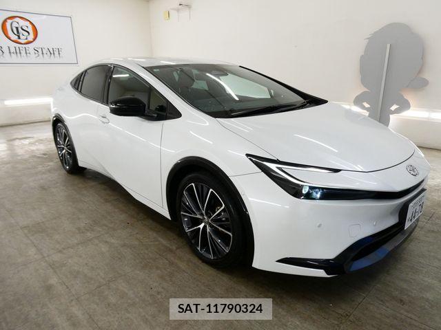 Toyota PRIUS 2023-04 7272716-0