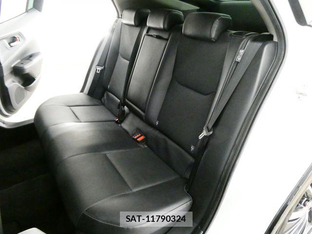 Toyota PRIUS 2023-04 7272716-19