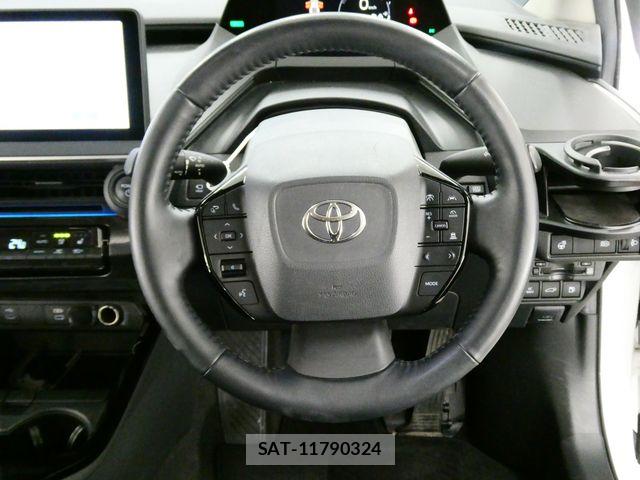 Toyota PRIUS 2023-04 7272716-22
