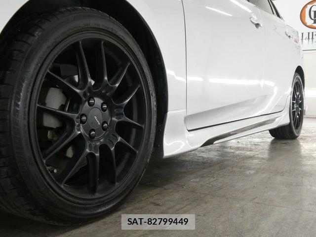 Toyota PRIUS 2019-08 7272722-9