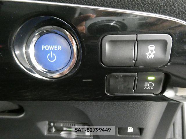 Toyota PRIUS 2019-08 7272722-21