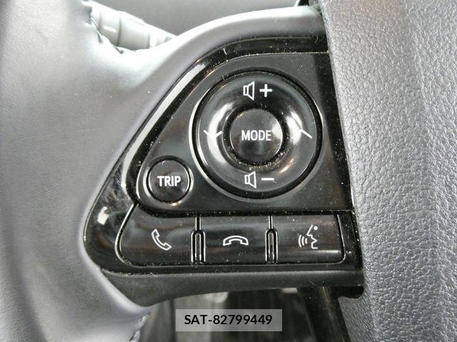 Toyota PRIUS 2019-08 7272722-23