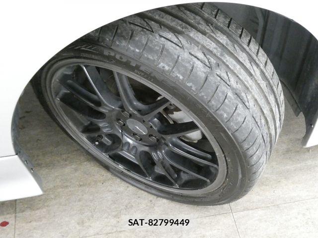 Toyota PRIUS 2019-08 7272722-29